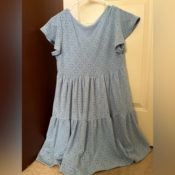 Light blue spring time dress - Picture 2 of 3